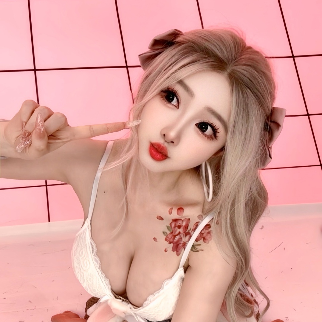 A Set of Period Pads 10000Coin